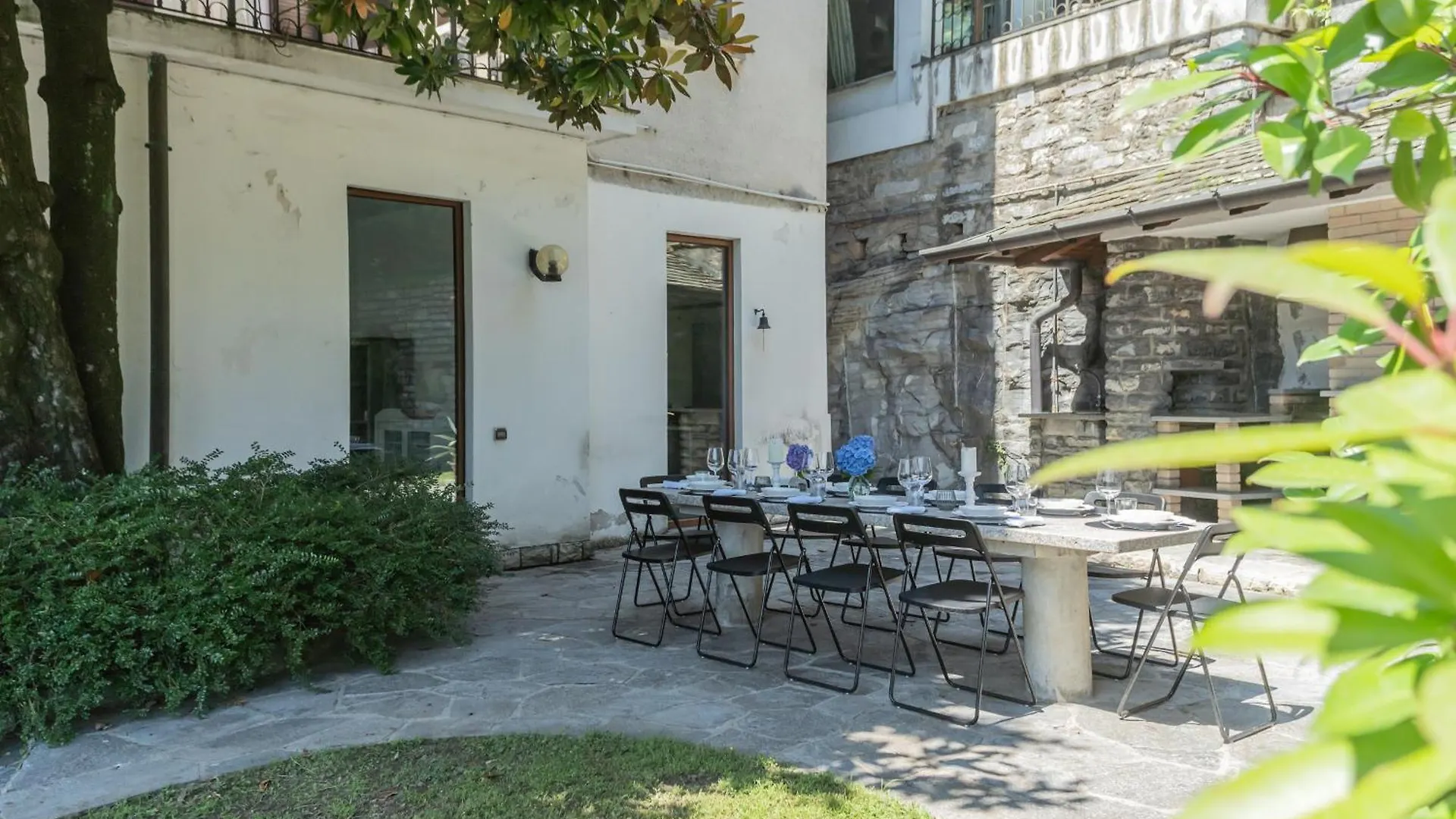 Villa Chiara Lake Como With Private Garden By Rent All Como モルトラージオ